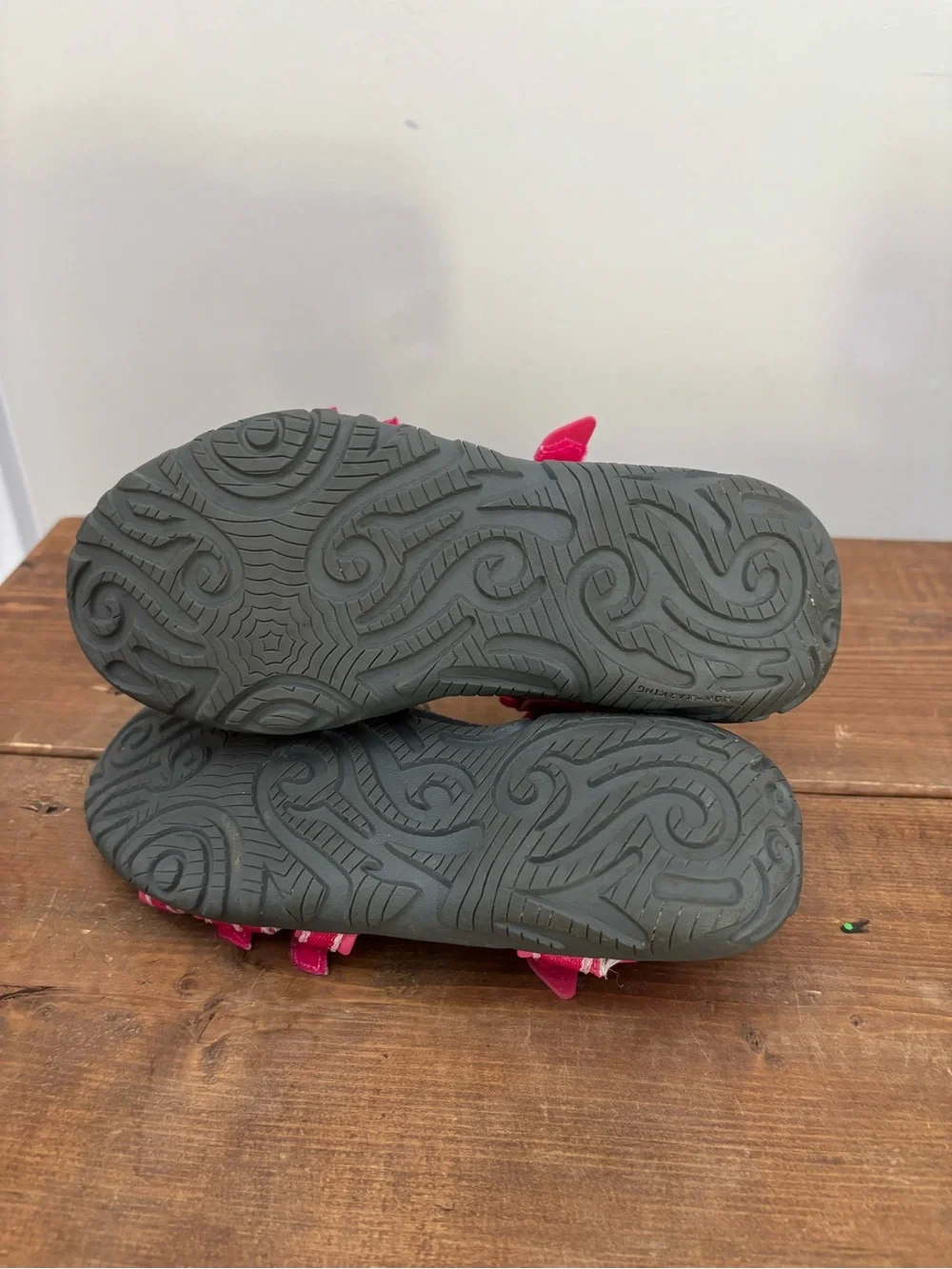 Teva Kids' Pink Strappy Outdoor Sandals Girls Size 1